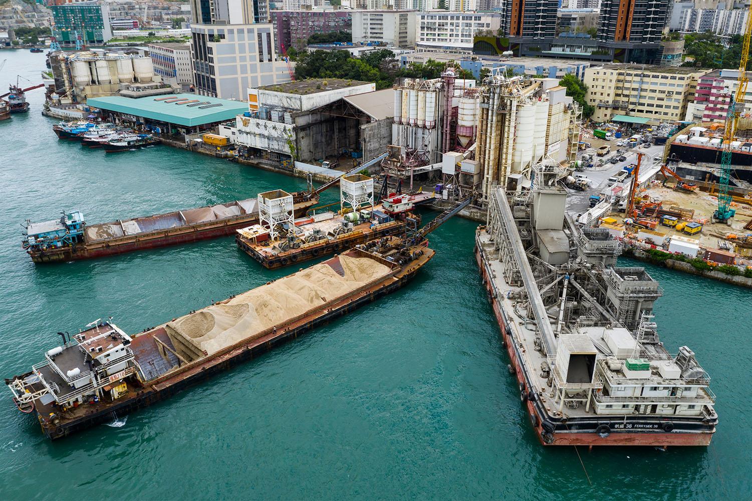Port infrastructure for bulk grain shipments